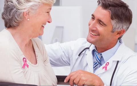 Tumore al seno: gli enzimi, un aiuto per la donna in cura con anti-estrogeni